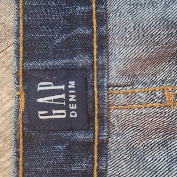 *GAP* Denim Mini Skirt - Picture 4 of 6